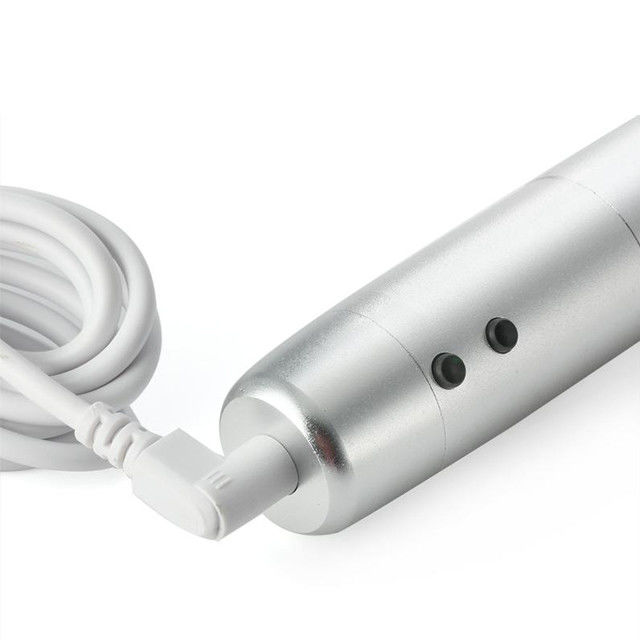 Color de cuerpo plateado 7 Color LED Foton Eléctrico Derma Pen para la función de rejuvenecimiento de la piel