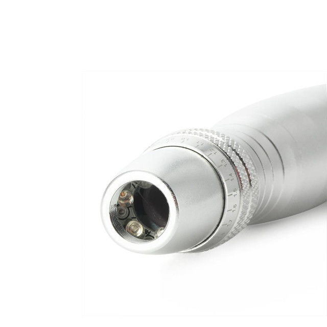 Color de cuerpo plateado 7 Color LED Foton Eléctrico Derma Pen para la función de rejuvenecimiento de la piel